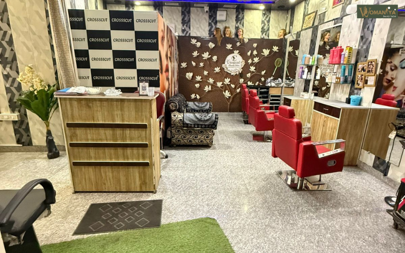 Crossscut Beauty Salon, Assandh