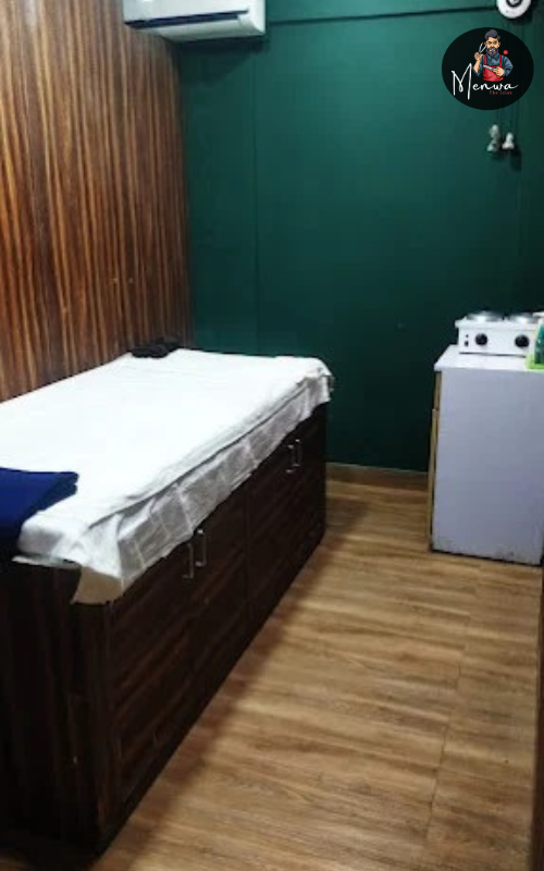 Kira Exotica, Indore