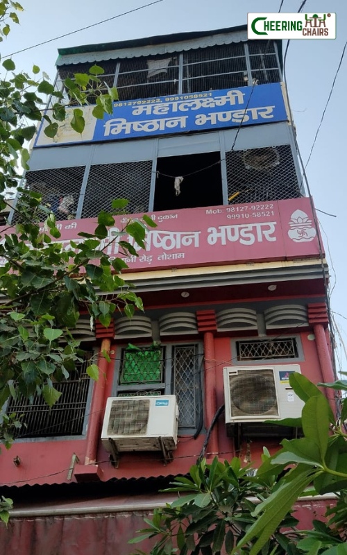 Mahalaxmi Misthan Bhandar, Tosham