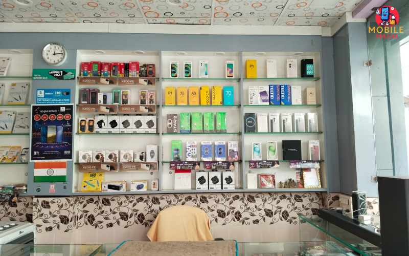 R-Tech iPhone shop, Bareilly