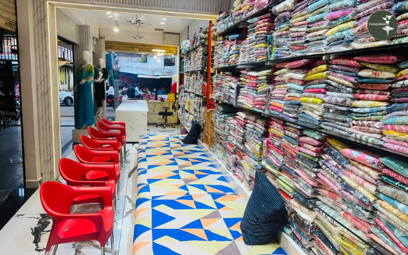 Morni Suits, Shajapur