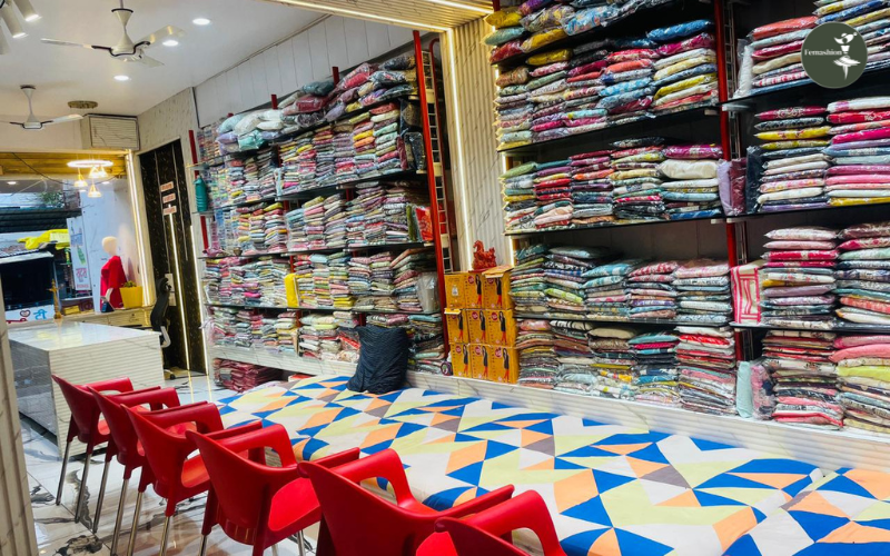 Morni Suits, Shajapur