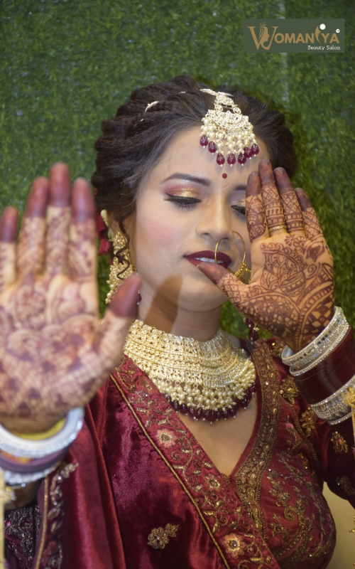 Glow Smile Beauty Parlour, Mahoba
