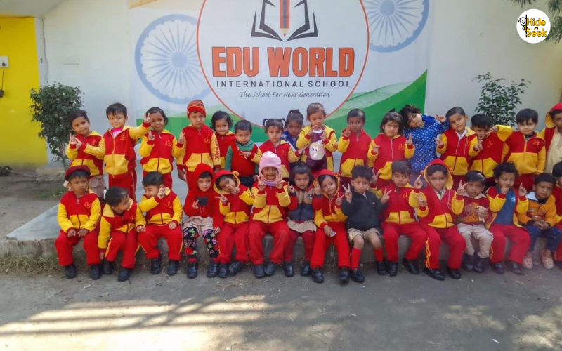 Edu World pre primary School, Tikamgarh