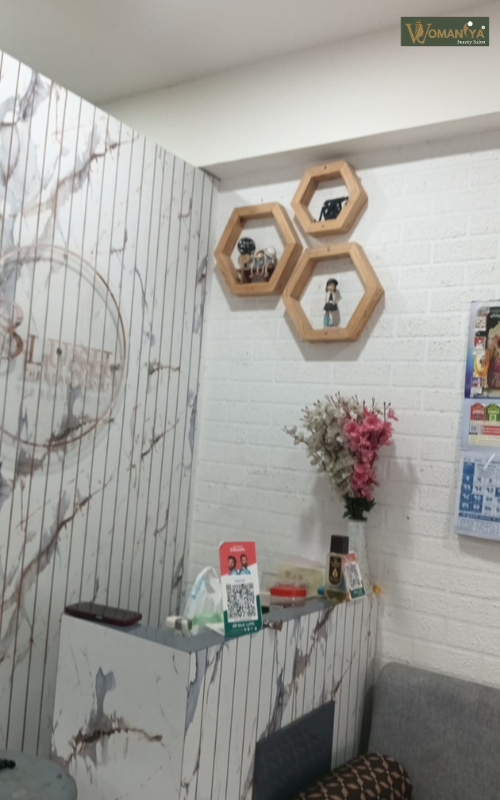 Blush The Beauty Point, Gandhidham