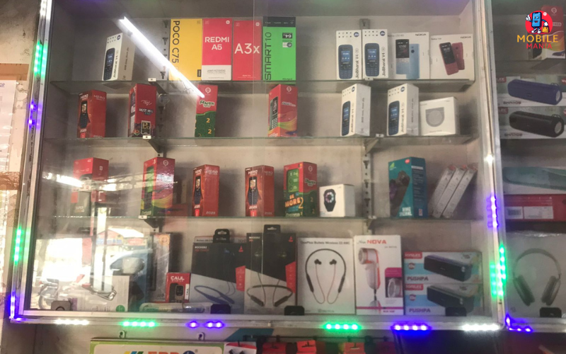 Shubh Laxmi mobile shop, Lucknow Cantonment