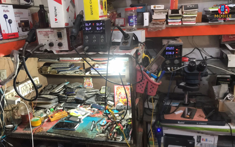 Shubh Laxmi mobile shop, Lucknow Cantonment