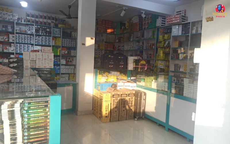 Vishal Mobile World, Lakhimpur kheri 