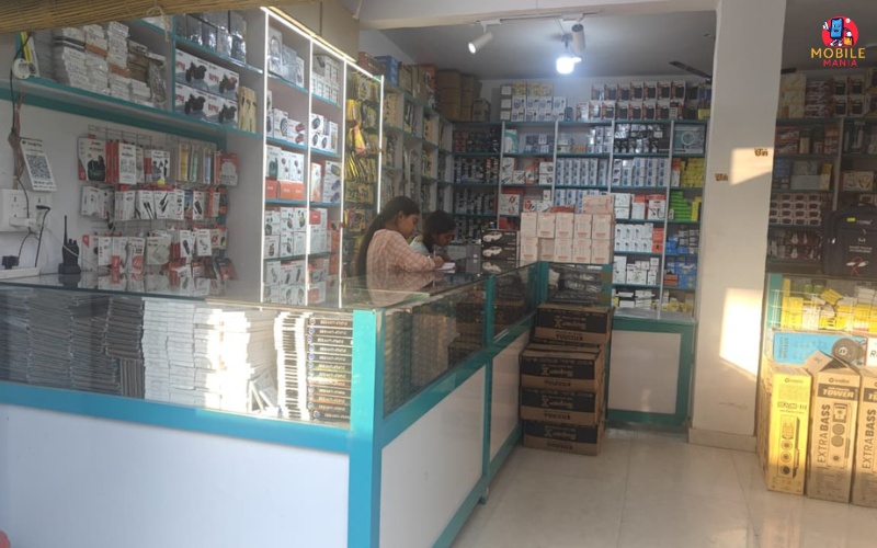 Vishal Mobile World, Lakhimpur kheri 
