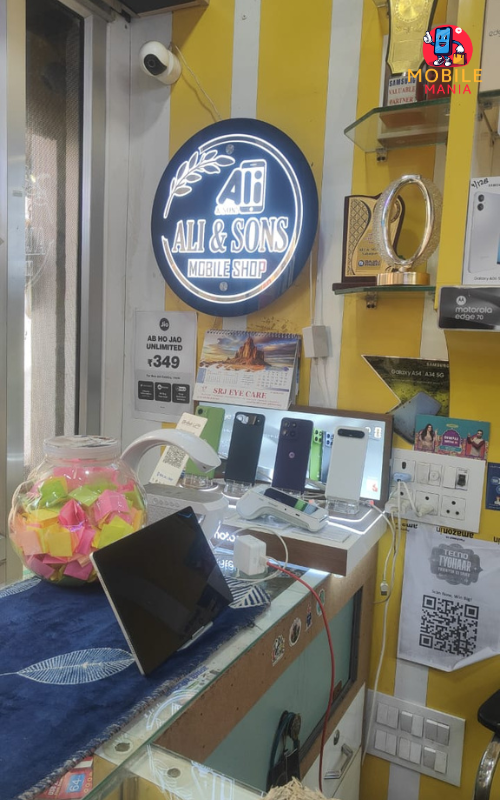 Ali and sons mobile shop, Laharpur