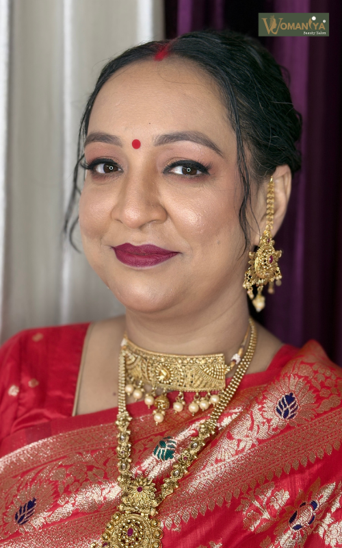 Paras Beauty Parlour, Mawana