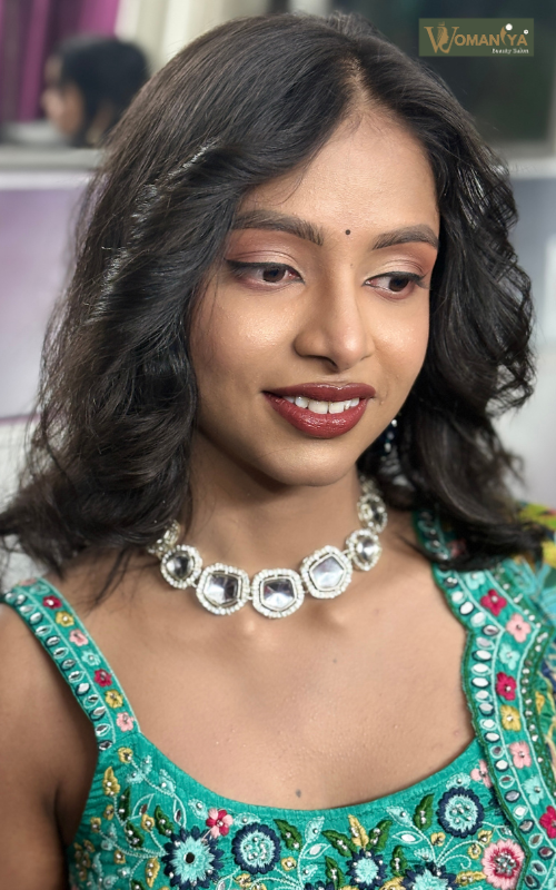 Paras Beauty Parlour, Mawana