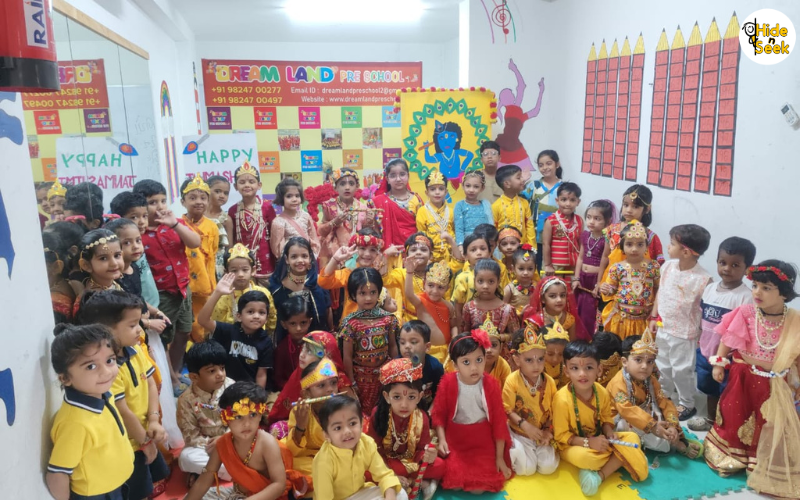 DREAMLAND PRE SCHOOL, Surat