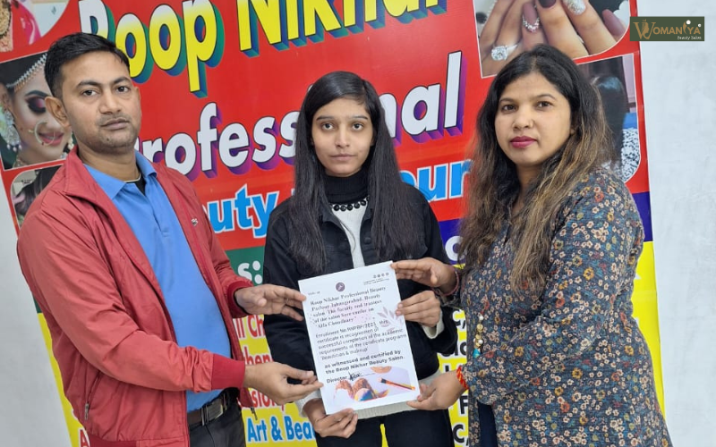Roop Nikhar Professional Beauty Parlour, Jahangirabad