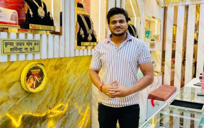 Lilu zevar mahal, Dadri