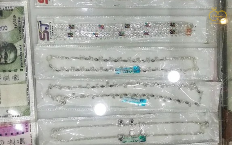 Abhi Jewellers, Lucknow