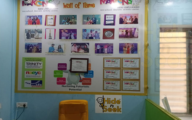 Makoons Play School, Rampur