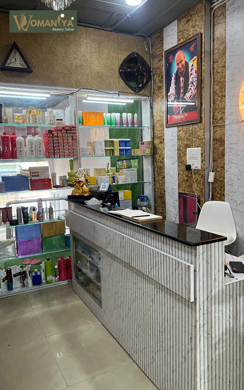 Aakriti makeovers salon & Academy ,Meerut