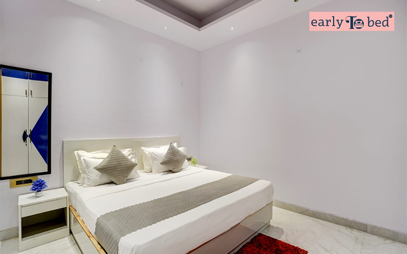 Hotel White House, Noida