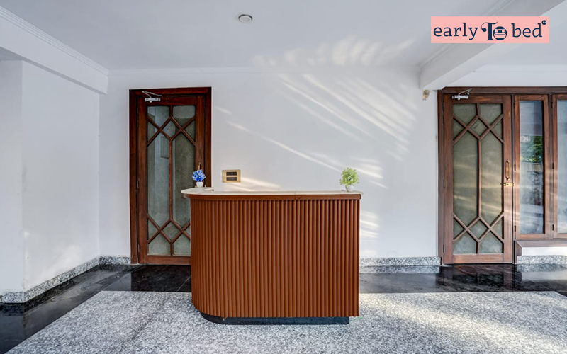 Hotel White House, Noida