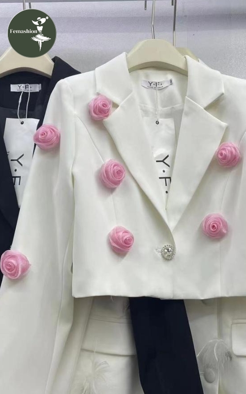 SR Collection, Mathura