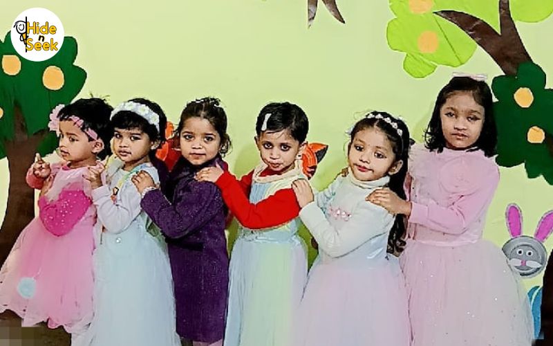 Bal Swapnil Sansar Pre School & Kindergarden, Gorakhpur 
