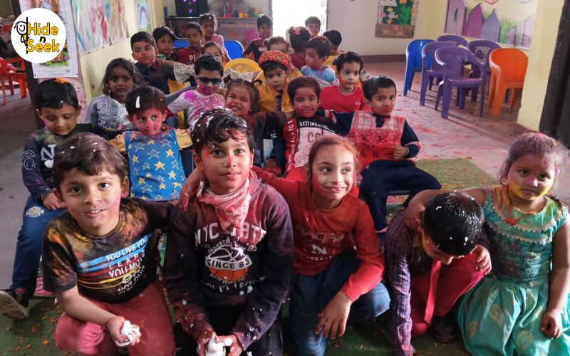 Bal Swapnil Sansar Pre School & Kindergarden, Gorakhpur 