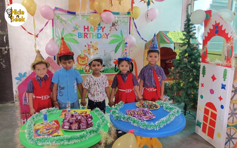 Bal Swapnil Sansar Pre School & Kindergarden, Gorakhpur 
