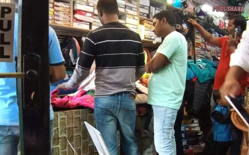 Factory price Readymade shop, Kushinagar