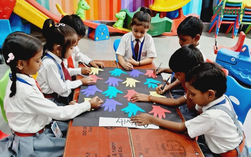 Play Way Upper Primery School, Etawah