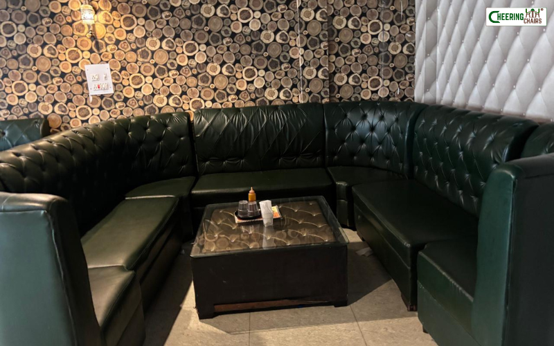 Hangout Restaurant and Gaming Club, Arki